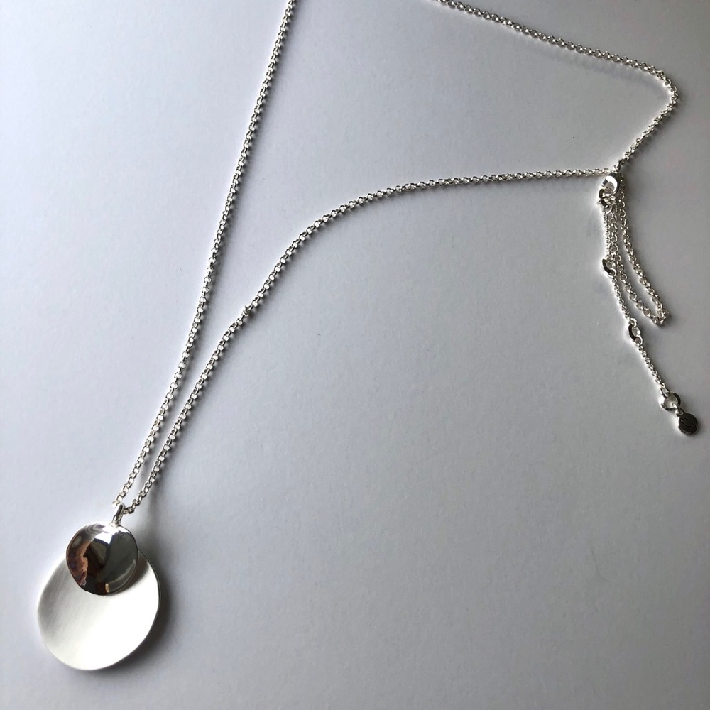 Chloe & Isabel Anniversary Silver plated necklace